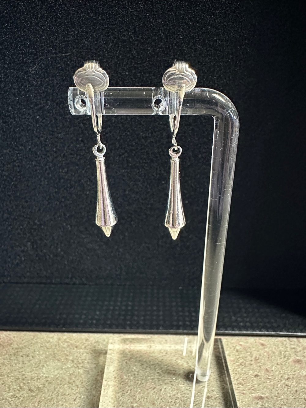 Vintage 1960’s Sarah Coventry Silver Tone Cone Drop Clip-On Earrings